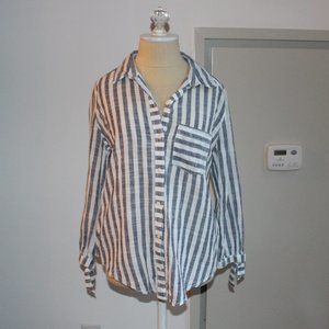 Abercrombie & Fitch Striped Button Down